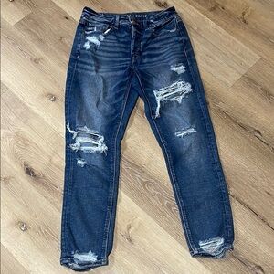 Women's Distressed Blue Jeans